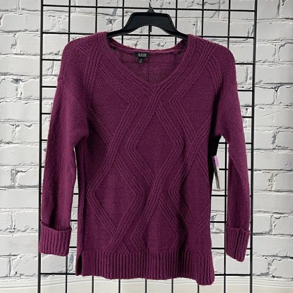 Brand new Ana sweater XS